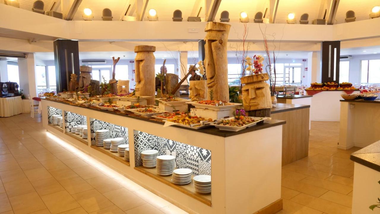 Hotel Club Esse Cala Bitta Baja Sardinia Zewnętrze zdjęcie