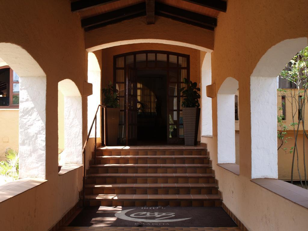 Hotel Club Esse Cala Bitta Baja Sardinia Zewnętrze zdjęcie