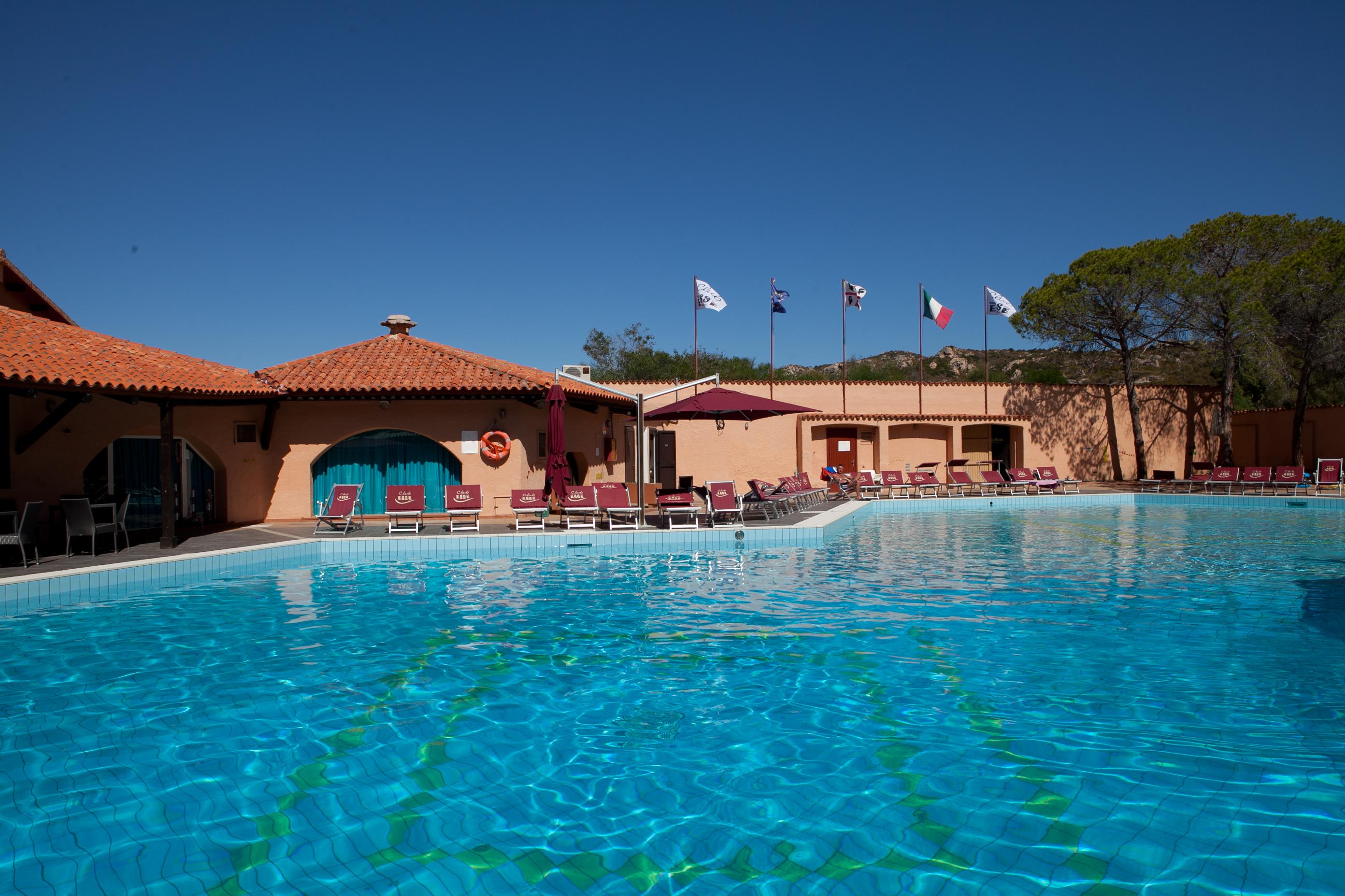 Hotel Club Esse Cala Bitta Baja Sardinia Zewnętrze zdjęcie