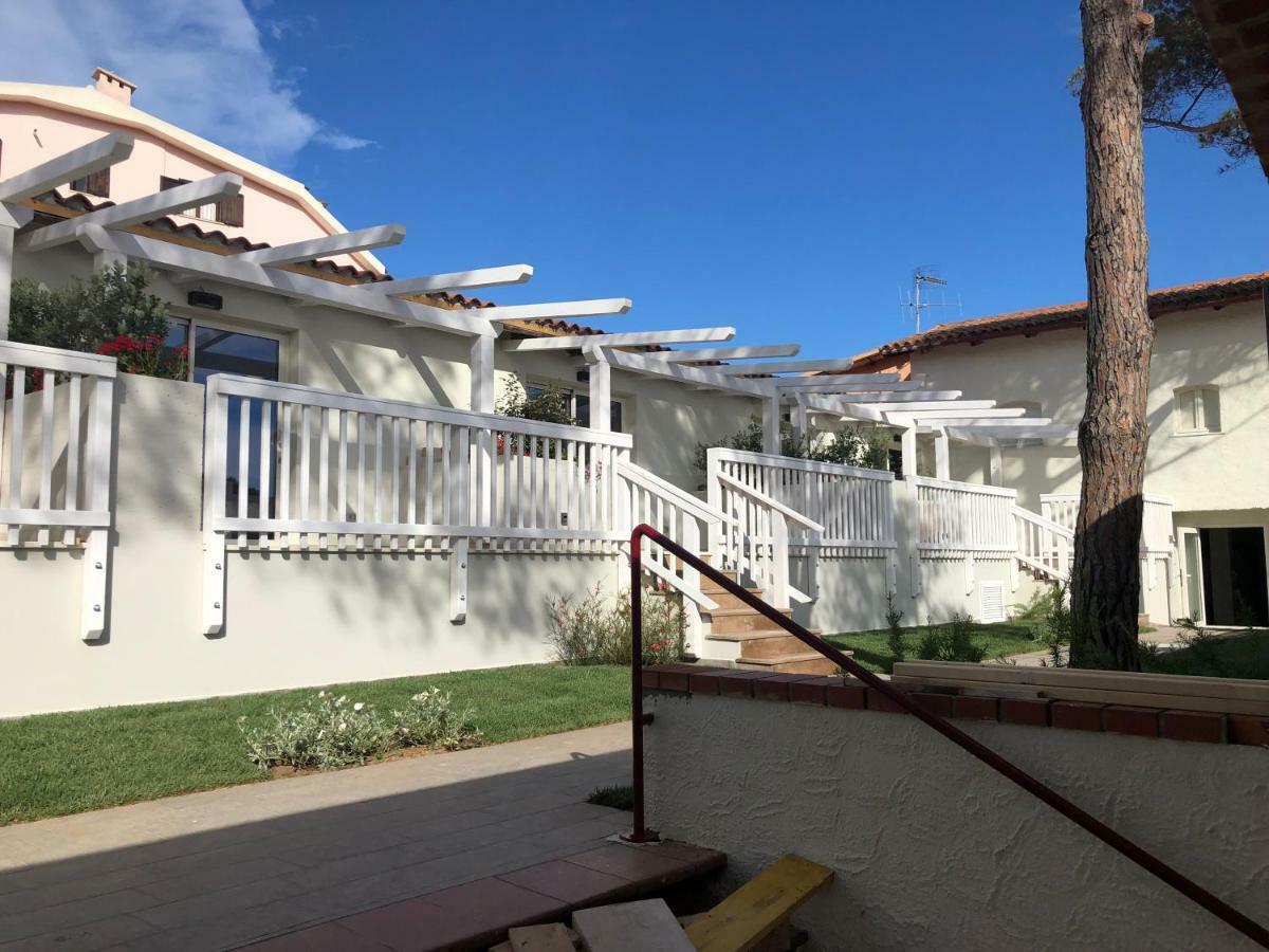 Hotel Club Esse Cala Bitta Baja Sardinia Zewnętrze zdjęcie
