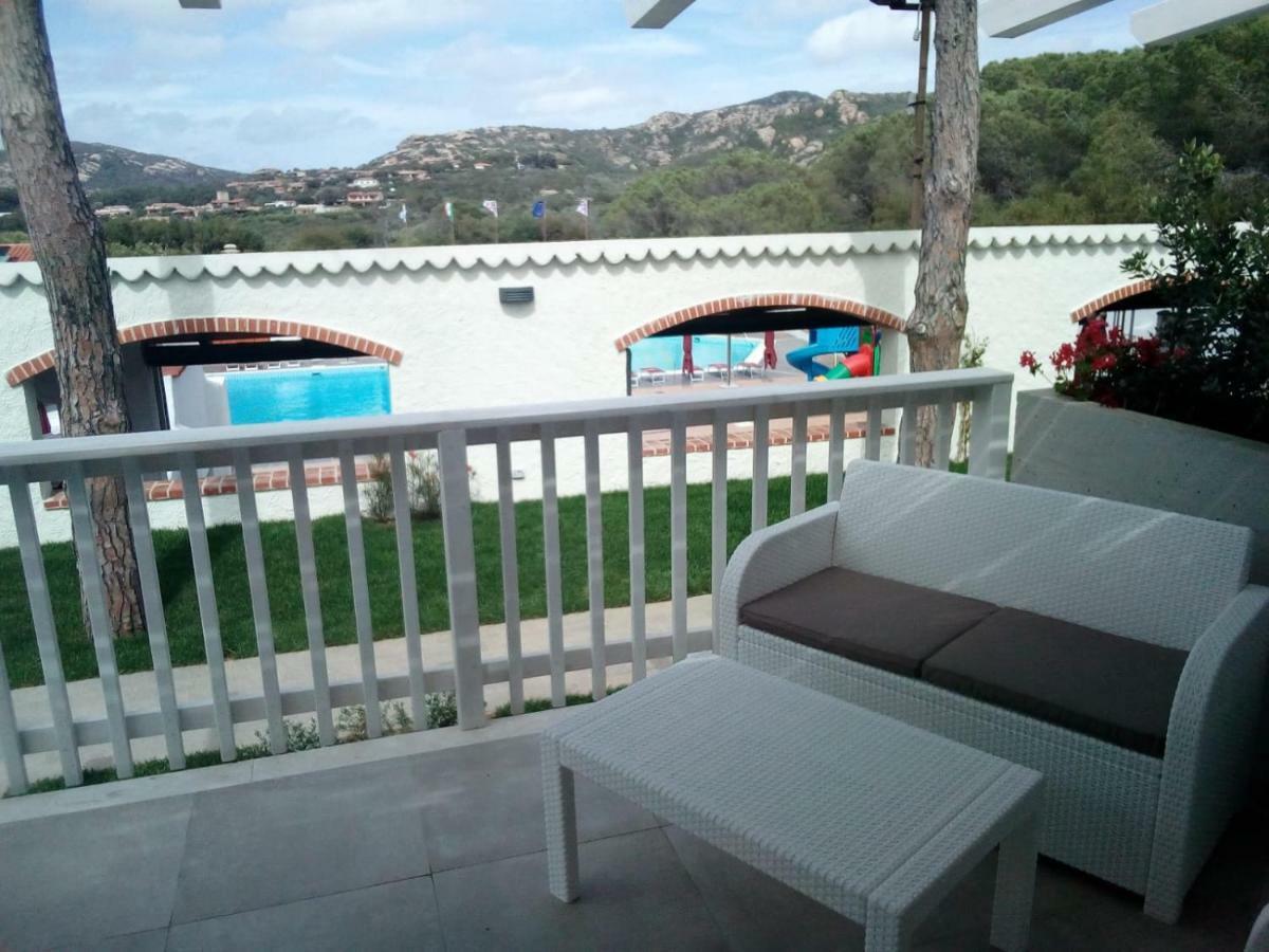 Hotel Club Esse Cala Bitta Baja Sardinia Zewnętrze zdjęcie