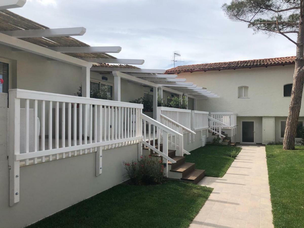 Hotel Club Esse Cala Bitta Baja Sardinia Zewnętrze zdjęcie